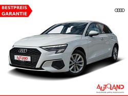 Weiß Gebraucht 2021 Audi A3 Comfort Limousine | 25.950 € (Etwas zu teuer)