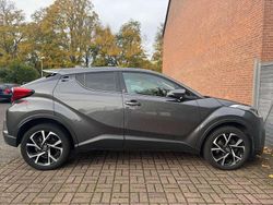Grau Gebraucht 2018 Toyota C-HR Team SUV | 14.250 € (Fairer Preis)