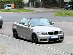 Andere außenfarben Gebraucht 2011 BMW 135 Cabriolet M Performance Cabrio | 18.950 €