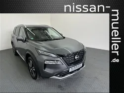 Grau Gebraucht 2022 Nissan X-Trail Tekna SUV | 39.590 € (Fairer Preis)