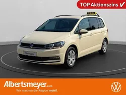 Beige Neu 2025 VW Touran Trendline Van / Kleinbus | 39.250 €