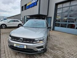 Silber Gebraucht 2020 VW Tiguan IQ Drive SUV | 24.490 € (Fairer Preis)