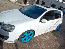 Weiß Gebraucht 2006 VW Golf V Edition Limousine | 5.400 € (Fairer Preis)