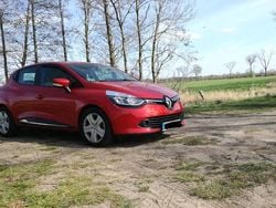 Rot Gebraucht 2015 Renault Clio IV Dynamique Limousine | 6.000 € (Guter Preis)