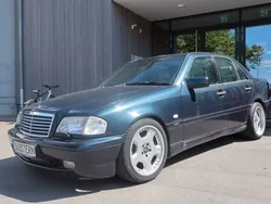 Blau Gebraucht 1998 Mercedes C43 AMG AMG Limousine | 12.490 €