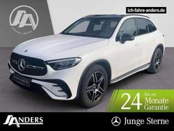 Weiß manufaktur lack manufaktur opalithweiß bright Gebraucht 2024 Mercedes GLC220 AMG SUV | 53.434 € (Guter Preis)