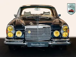 Blau Gebraucht 1970 Mercedes S280 SE Limousine | 137.500 €