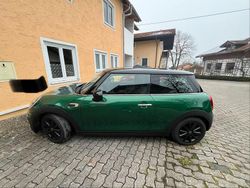 Grün Gebraucht 2020 Mini Cooper Chili Kleinwagen | 15.900 € (Fairer Preis)