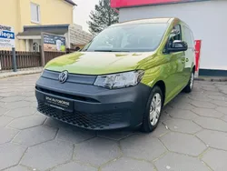Grün Gebraucht 2021 VW Caddy Basis Van / Kleinbus | 21.299 € (Teuer)