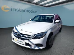 Weiß Gebraucht 2020 Mercedes C200 Kombi | 26.349 € (Fairer Preis)