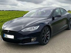 Blau Gebraucht 2014 Tesla Model S Limousine | 29.990 €