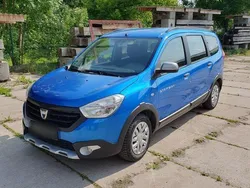 Blau Gebraucht 2016 Dacia Lodgy Van / Kleinbus | 7.500 € (Guter Preis)