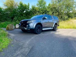 Grau Gebraucht 2018 Mitsubishi L200 Abholung | 26.000 €