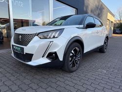 Perlmutt weiß Gebraucht 2022 Peugeot e-2008 GT SUV | 19.990 € (Fairer Preis)