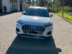 Weiß Gebraucht 2019 Audi Q3 SUV | 21.750 € (Fairer Preis)