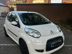 Weiß Gebraucht 2009 Citroën C1 Kleinwagen | 3.500 € (Etwas zu teuer)