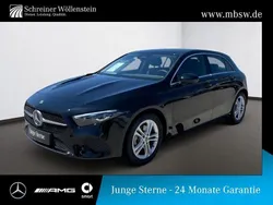 Nachtschwarz Gebraucht 2024 Mercedes A200 Progressive Limousine | 27.570 € (Guter Preis)