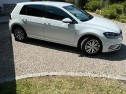 Weiß Gebraucht 2017 VW Golf VII Comfortline Kleinwagen | 14.600 € (Fairer Preis)