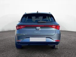 Grau Gebraucht 2022 Seat Leon ST Style Kombi | 19.649 € (Fairer Preis)
