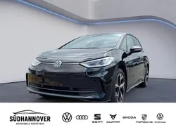 Grenadillschwarz metallic Neu 2025 VW ID.3 IQ Drive Kleinwagen | 45.285 € (Teuer)