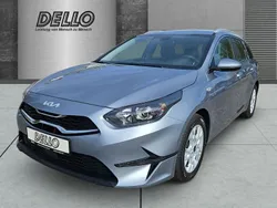 Lunarsilber (grau) Gebraucht 2024 Kia Ceed Sportswagon Comfort Kombi | 23.970 € (Superpreis)