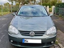 Grün Gebraucht 2006 VW Golf V Limousine | 2.890 € (Fairer Preis)