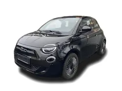 Schwarz Gebraucht 2022 Fiat 500e Icon Kleinwagen | 21.249 € (Etwas zu teuer)