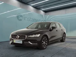 Schwarz Gebraucht 2023 Volvo V60 Core Kombi | 45.650 € (Teuer)