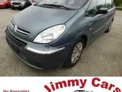 Grau Gebraucht 2009 Citroën Xsara Picasso Style Van / Kleinbus | 950 € (Fairer Preis)