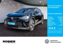 Schwarz / grenadillschwarz (metallic) Gebraucht 2024 VW ID.4 Pro SUV | 43.220 € (Guter Preis)