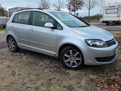 Silber Gebraucht 2009 VW Golf Plus Cross Van / Kleinbus | 3.600 €