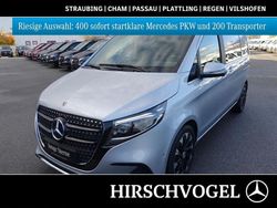 Hightechsilber metallic Gebraucht 2024 Mercedes V250 Avantgarde Van / Kleinbus | 63.700 € (Superpreis)