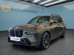 Grau Gebraucht 2025 BMW X7 M Sport SUV | 109.899 €