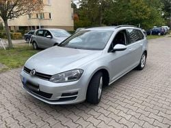 Silber Gebraucht 2014 VW Golf VII Comfortline Kombi | 6.990 € (Guter Preis)