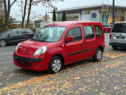 Rot Gebraucht 2010 Renault Kangoo Happy Family Van / Kleinbus | 3.799 € (Fairer Preis)