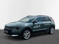 Grün Gebraucht 2024 Kia Niro Spirit SUV | 31.980 € (Guter Preis)