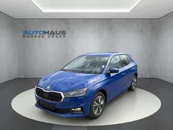 Energy blau Gebraucht 2024 Skoda Fabia Style Limousine | 24.690 € (Fairer Preis)
