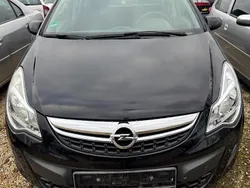 Saphirschwarz mineraleffekt Gebraucht 2011 Opel Corsa Satellite Kleinwagen | 2.700 € (Guter Preis)