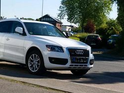 Weiß Gebraucht 2010 Audi Q5 SUV | 15.500 € (Etwas zu teuer)