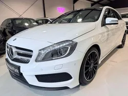Weiß Gebraucht 2015 Mercedes A200 AMG line Limousine | 15.990 € (Teuer)