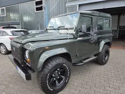 Grün Gebraucht 2007 Land Rover Defender SE SUV | 23.400 €