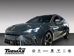 Fjordblau Neu 2025 Cupra Leon Kombi | 42.990 € (Teuer)