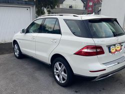 Weiß Gebraucht 2012 Mercedes ML250 SUV | 15.500 € (Guter Preis)