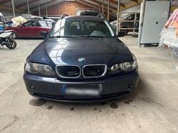 Blau Gebraucht 2003 BMW 318 Kombi | 749 € (Superpreis)
