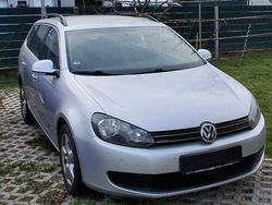 Silber Gebraucht 2010 VW Golf VI Highline Kleinwagen | 3.299 € (Fairer Preis)