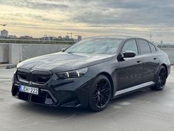 Schwarz Gebraucht 2025 BMW M5 Performance Limousine | 99.900 €