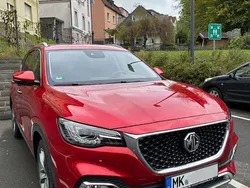 Rot Gebraucht 2023 MG HS Luxury SUV | 18.600 € (Guter Preis)