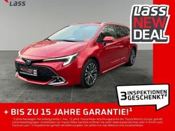 Karminarot metallic Gebraucht 2024 Toyota Corolla Team Kombi | 31.980 € (Fairer Preis)