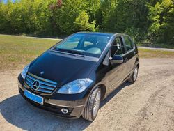 Schwarz Gebraucht 2010 Mercedes A180 Elegance Van / Kleinbus | 7.300 € (Fairer Preis)