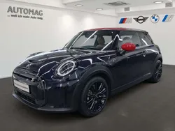 Mini yours enigmatic black Gebraucht 2023 Mini Cooper SE Hatch Kleinwagen | 23.990 € (Etwas zu teuer)